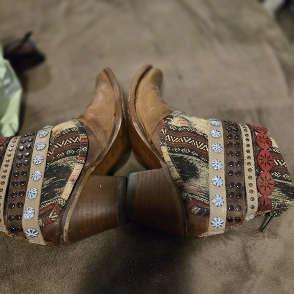 Cotral Bohemian Brown Ankle Boots - Picture 8 of 16